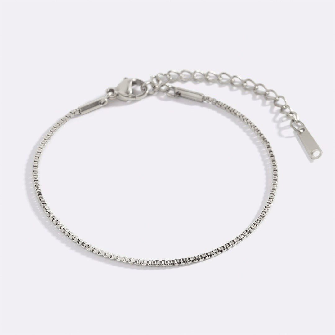 Essential Box Chain Bracelet