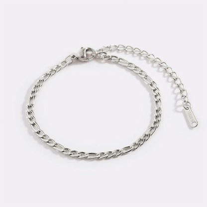 Essential Figaro Chain Bracelet