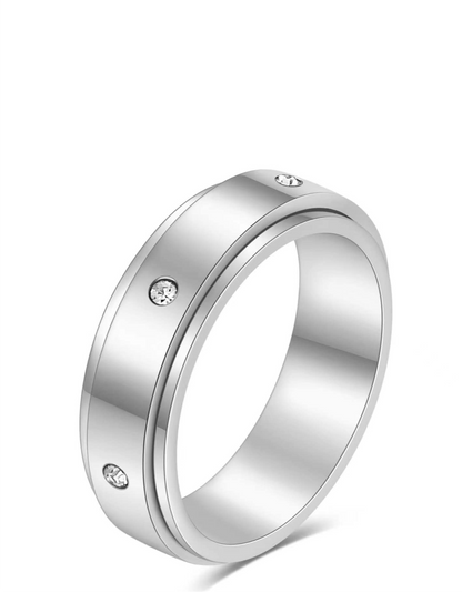 Anillo de plata con grabado celestial para la ansiedad