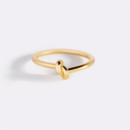 Eternal Knot Ring – Gold