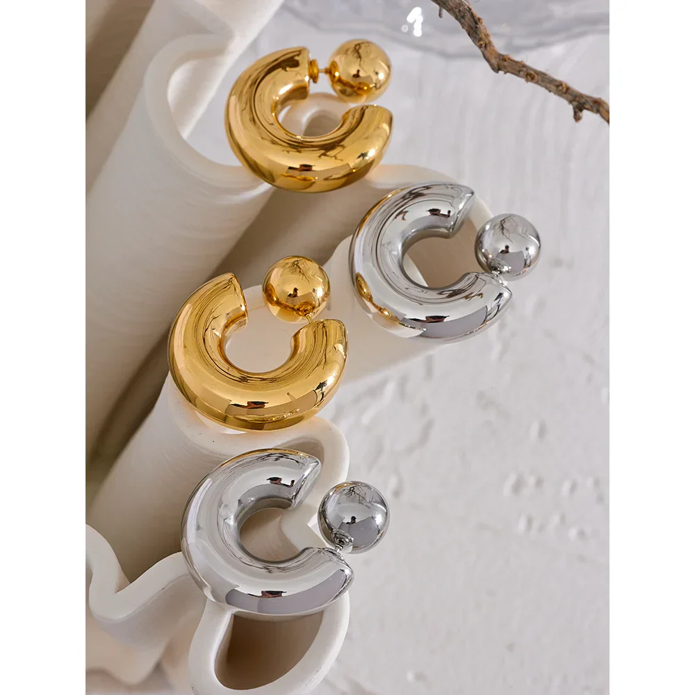 Milena Chunky Hoop Earrings