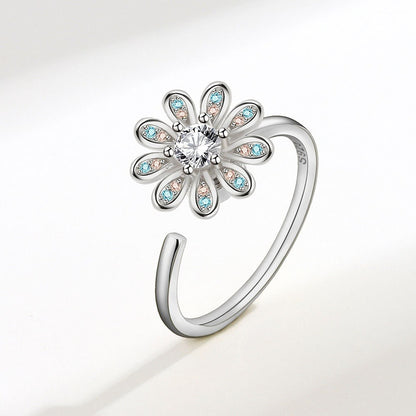 Anillo de ansiedad ajustable con cristal de trébol de plata