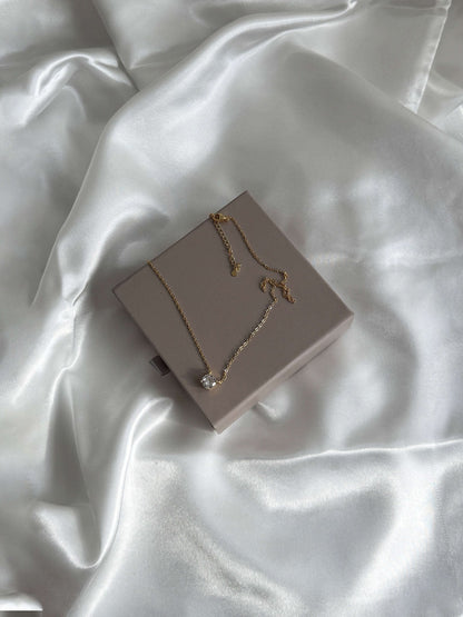 Aralyn Round Zirconia Pendant Necklace