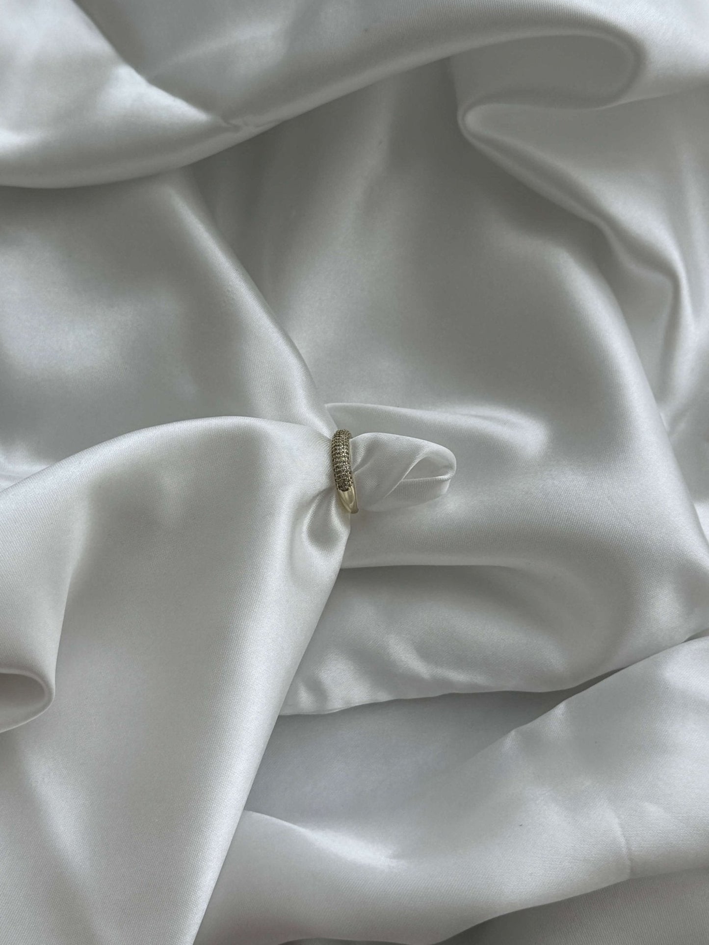 Colette Pavé Sparkling Band Ring