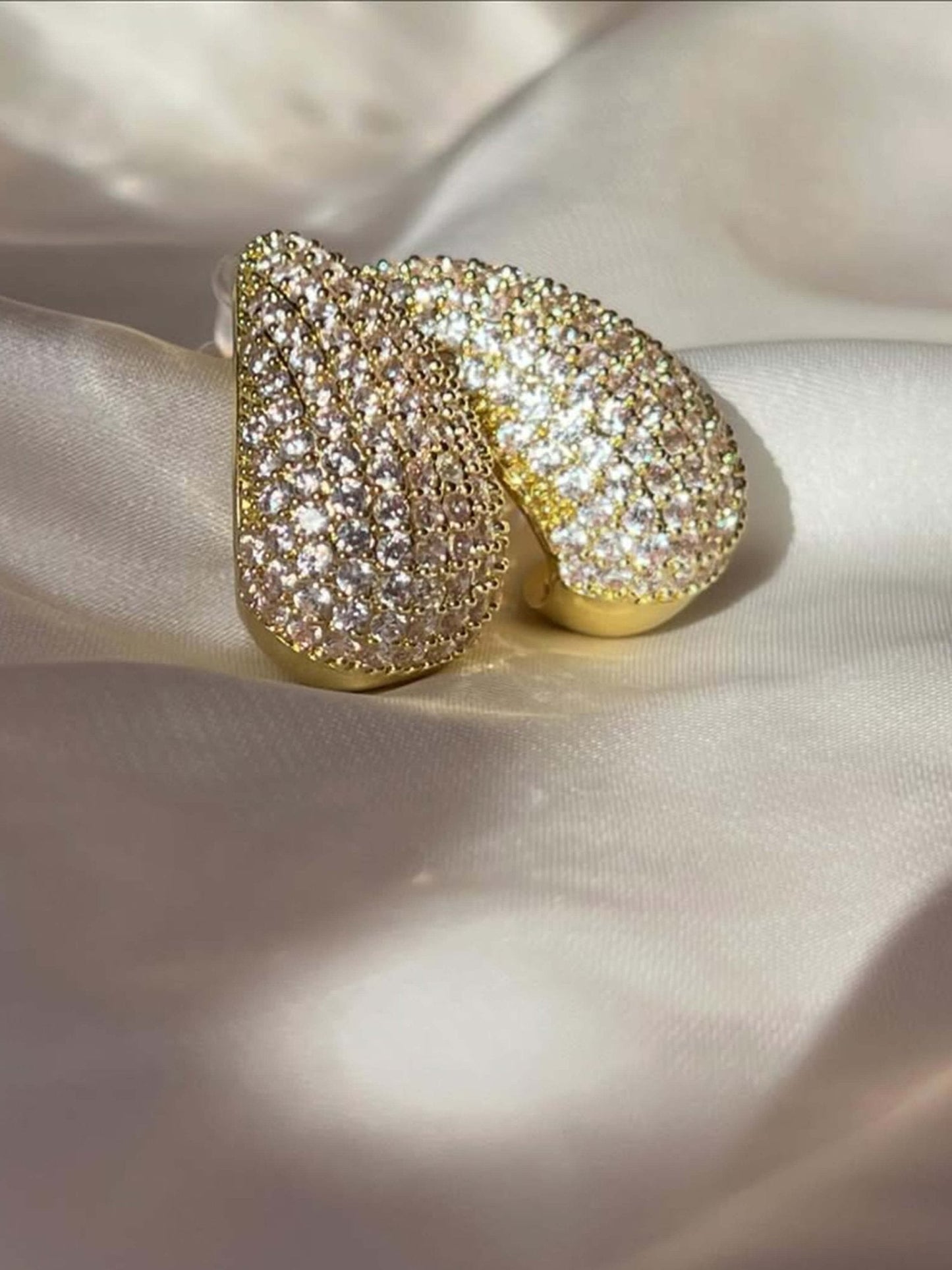 Eloisa Pavé Teardrop Zirconia Earrings