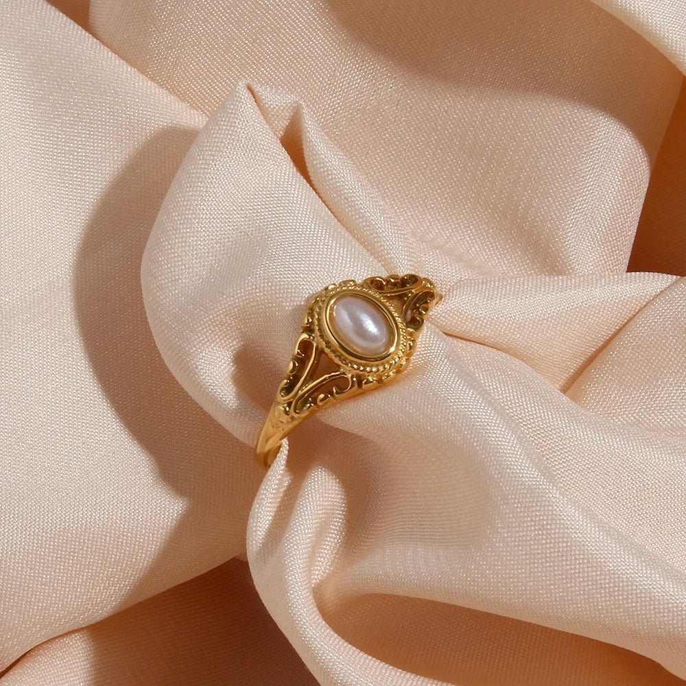 Harper Pearl Ring
