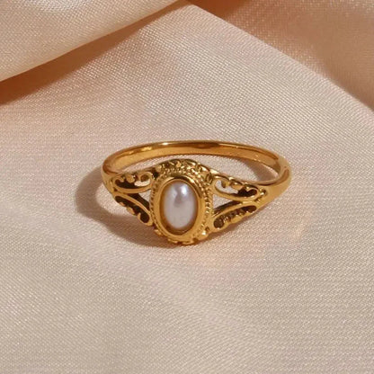 Harper Pearl Ring