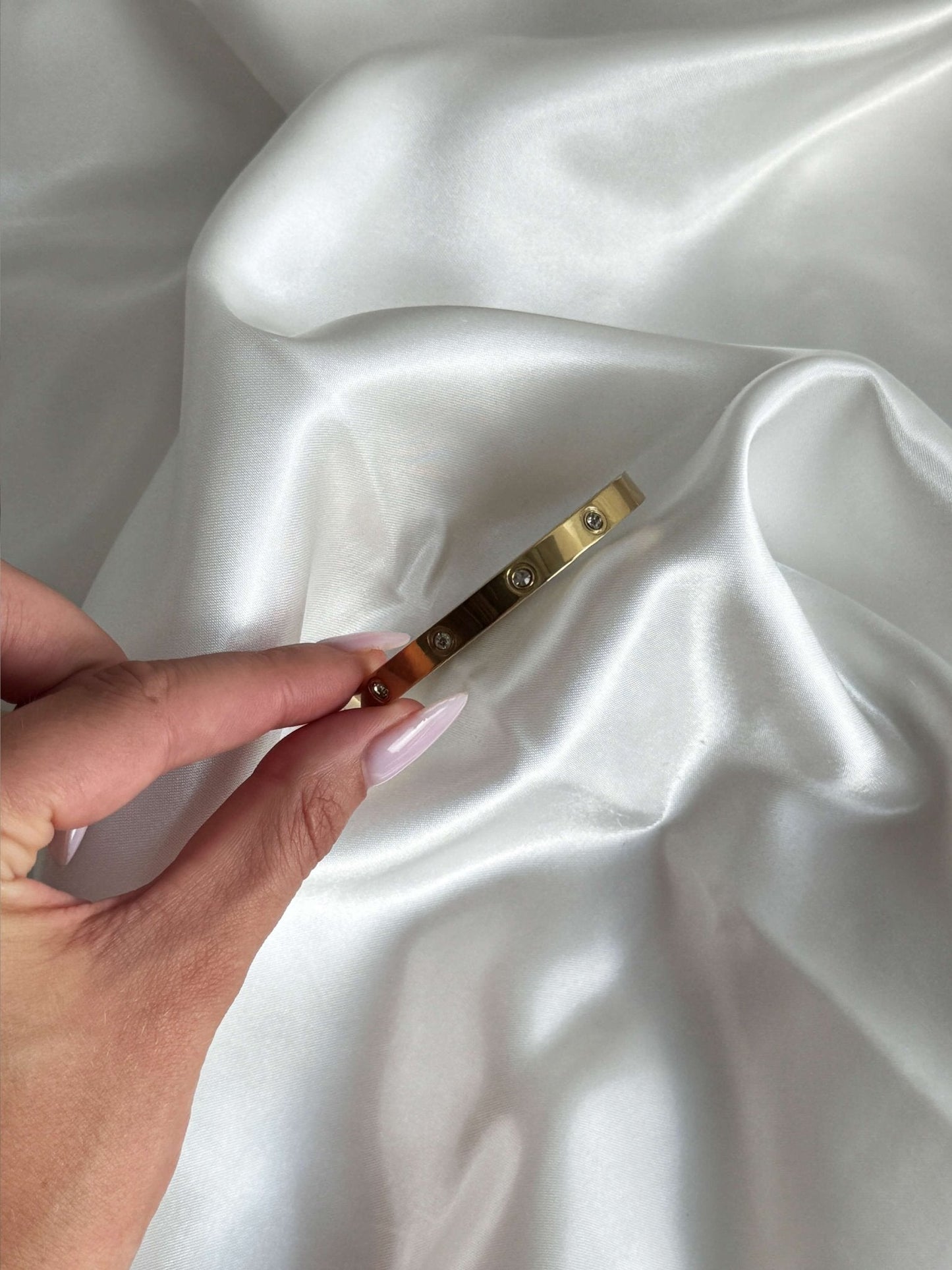 Iconic Link Chain & Zirconia Cuff Bracelet Set