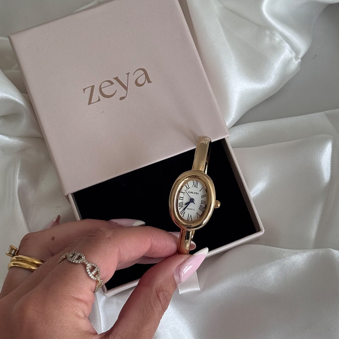 Josephine vintage bangle Watch