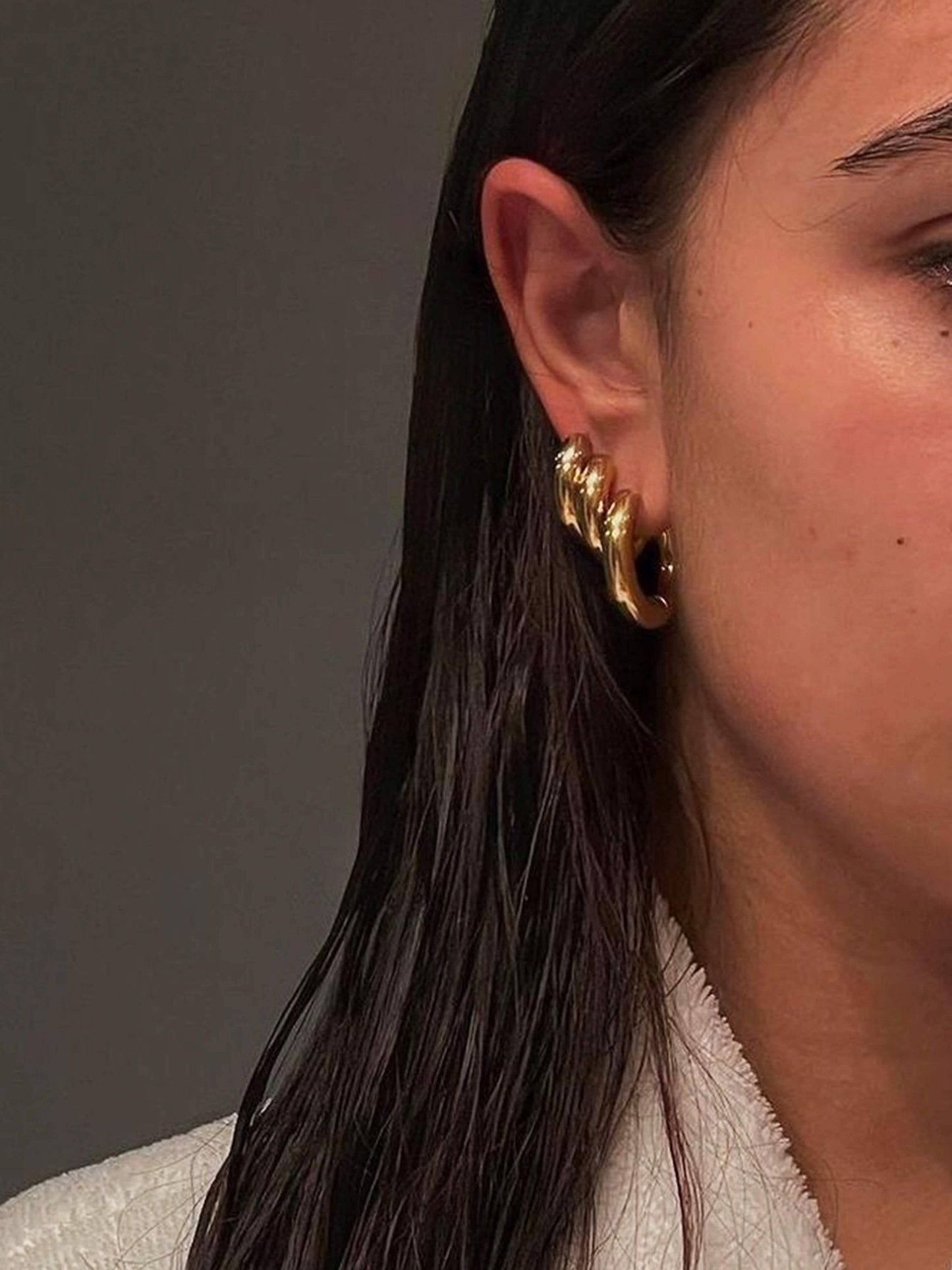 Marivelle Classic Hoop Earrings