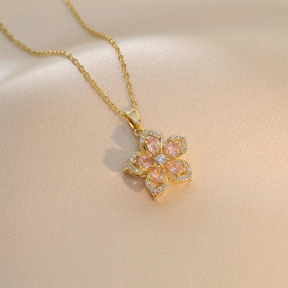 Mia Flower Pendant Necklace