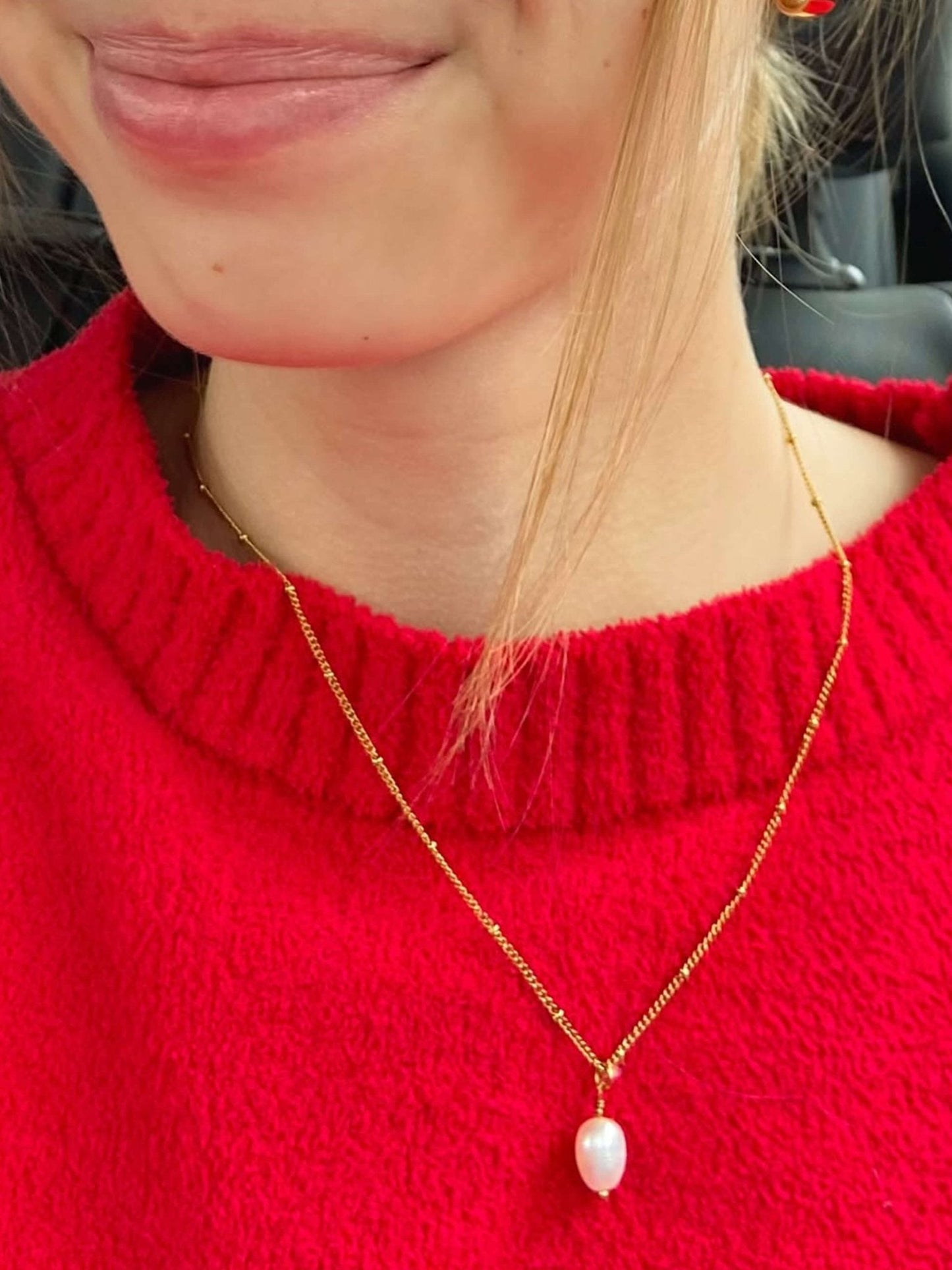 Reina Pearl Pendant Necklace