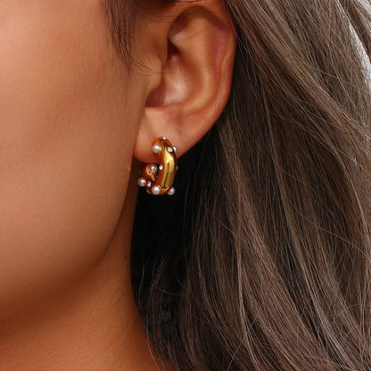 Samira Pearl Hoop Earrings
