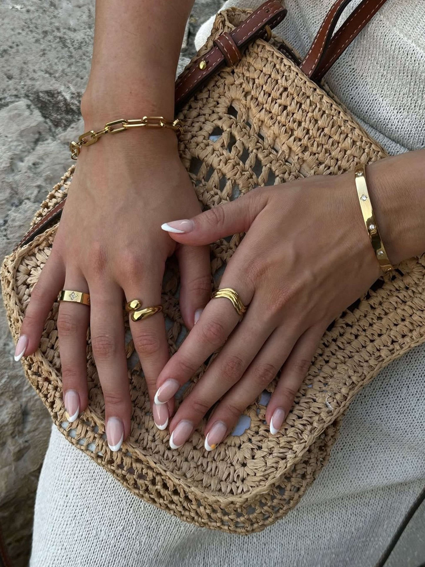 Serrah Heart Rhinestone Band Ring