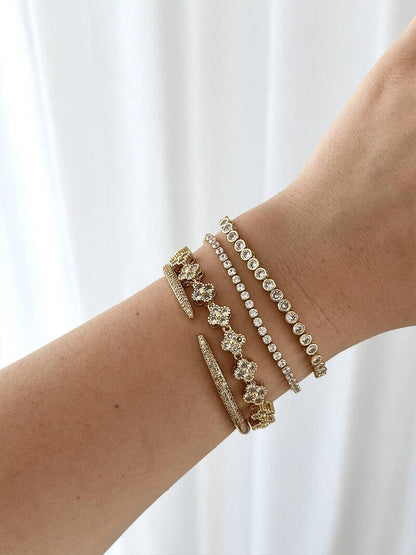 Round Cut Zirconia Tennis Bracelet