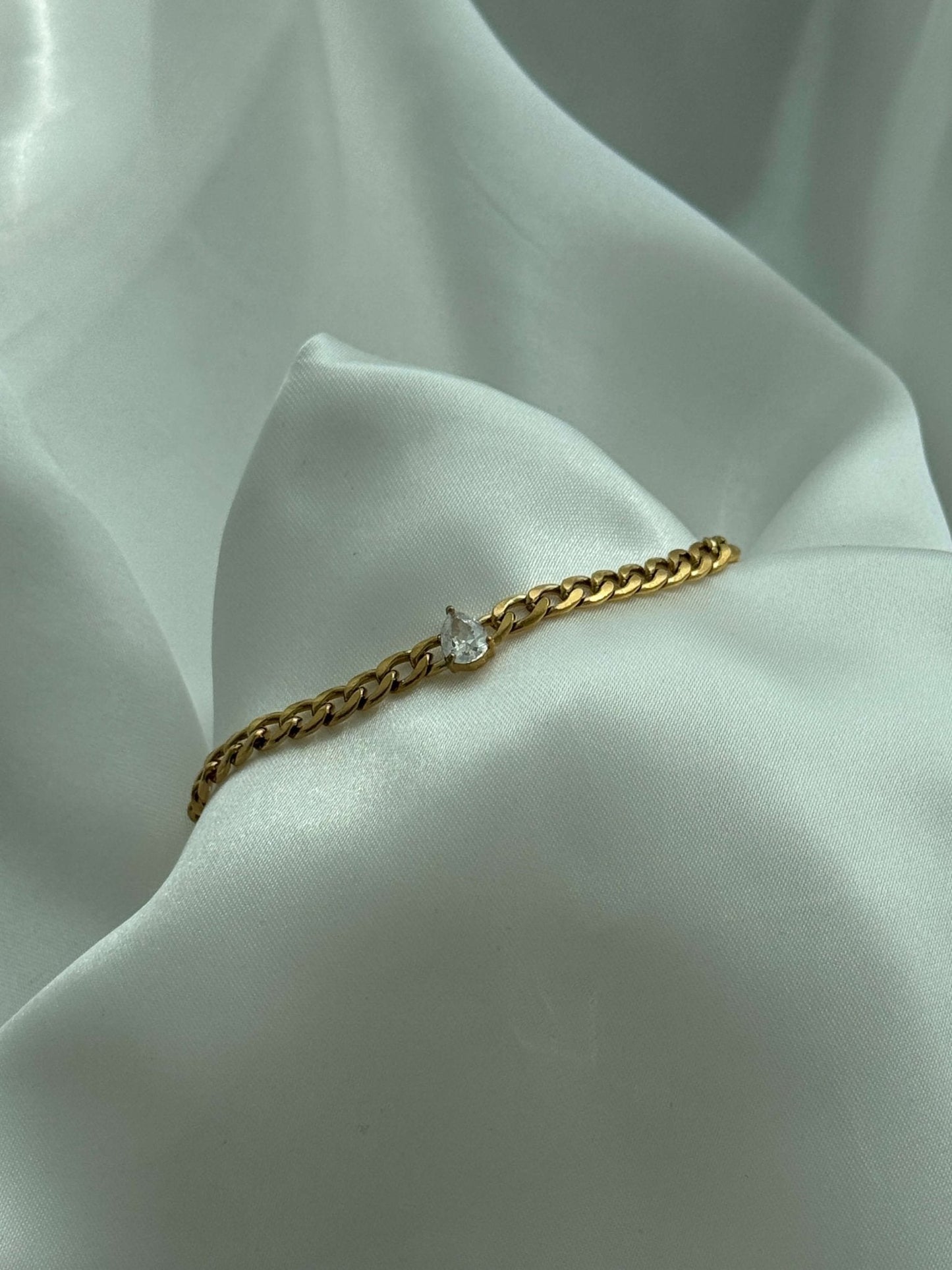 Xylia Pear Cut Zirconia Chain Bracelet